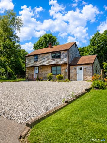 113 Meeting House Lane Ledyard CT 06339