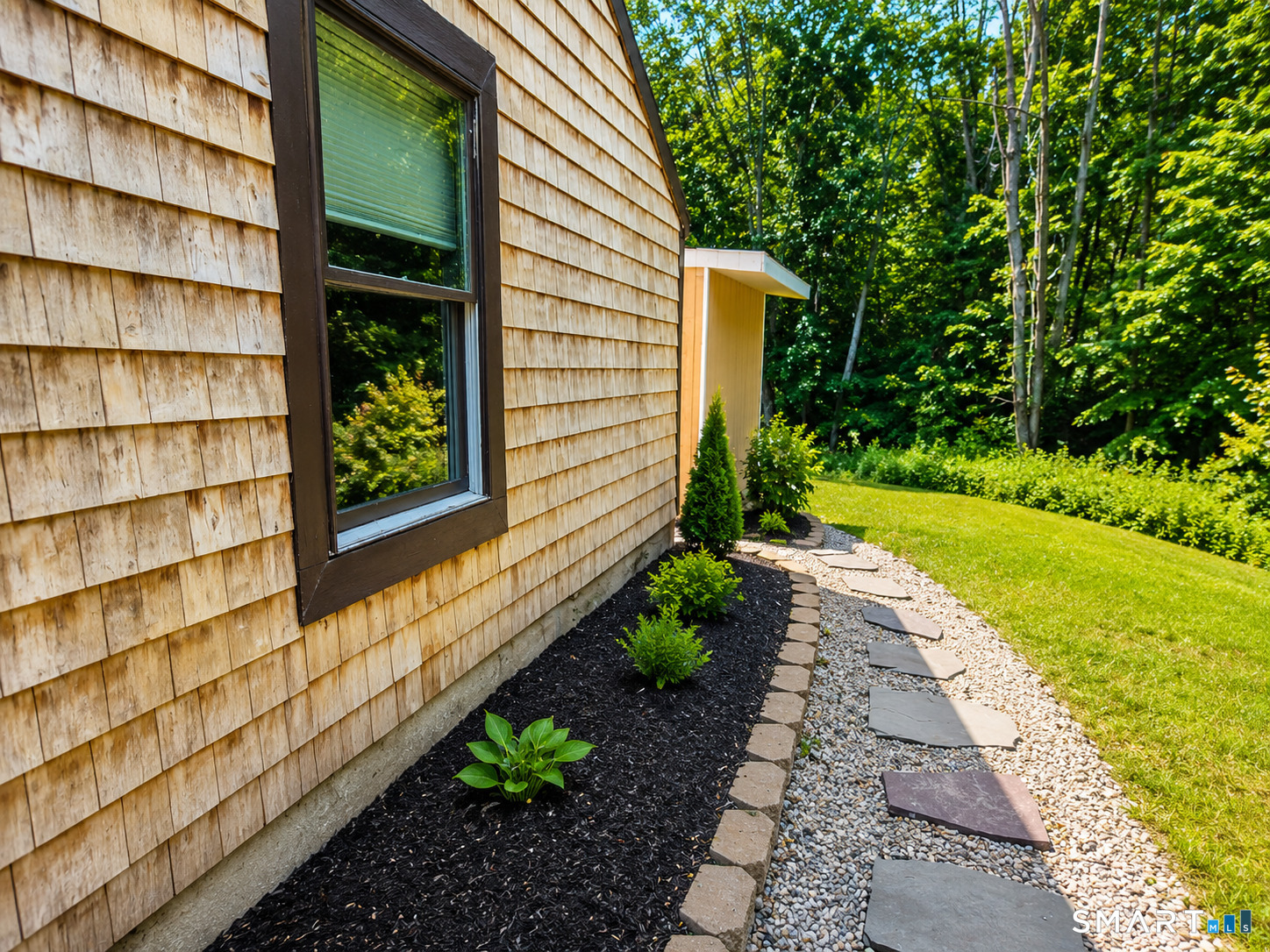 113 Meeting House Lane Ledyard CT 06339