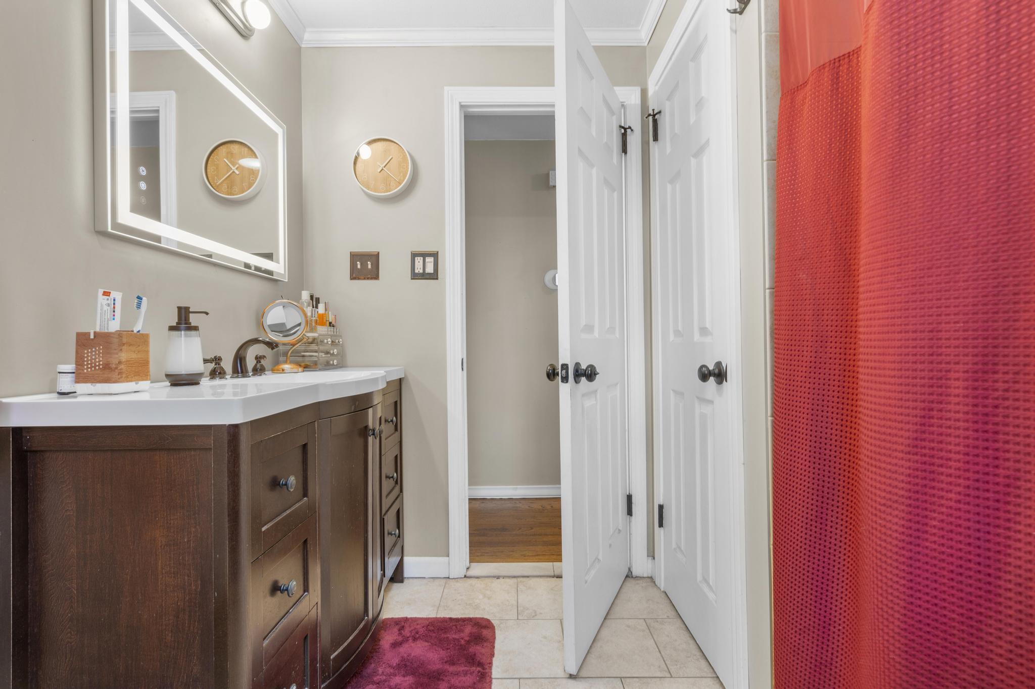 69 Dartmouth Drive East Hartford CT 06108