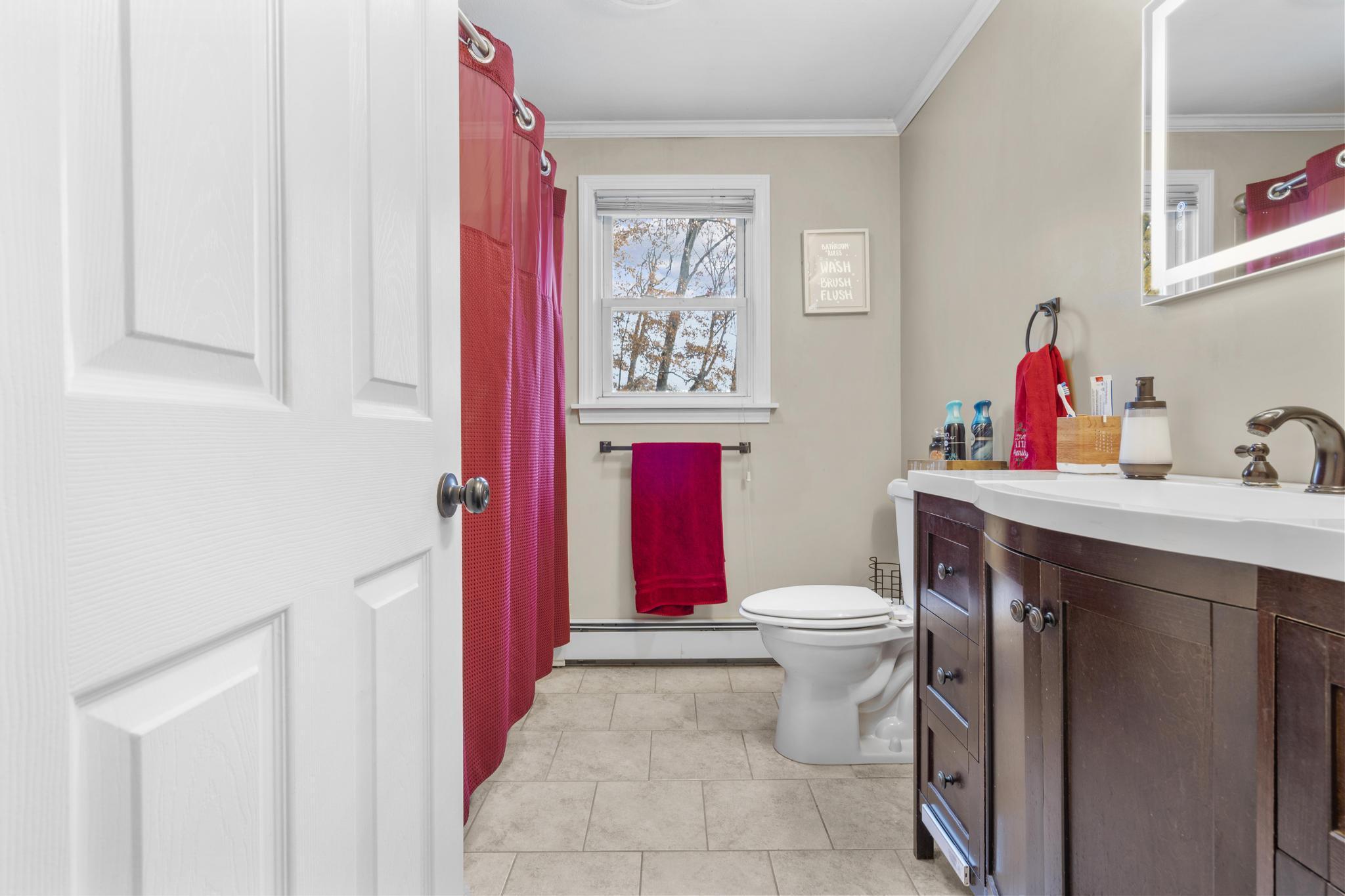 69 Dartmouth Drive East Hartford CT 06108