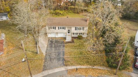 69 Dartmouth Drive East Hartford CT 06108