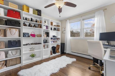 69 Dartmouth Drive East Hartford CT 06108