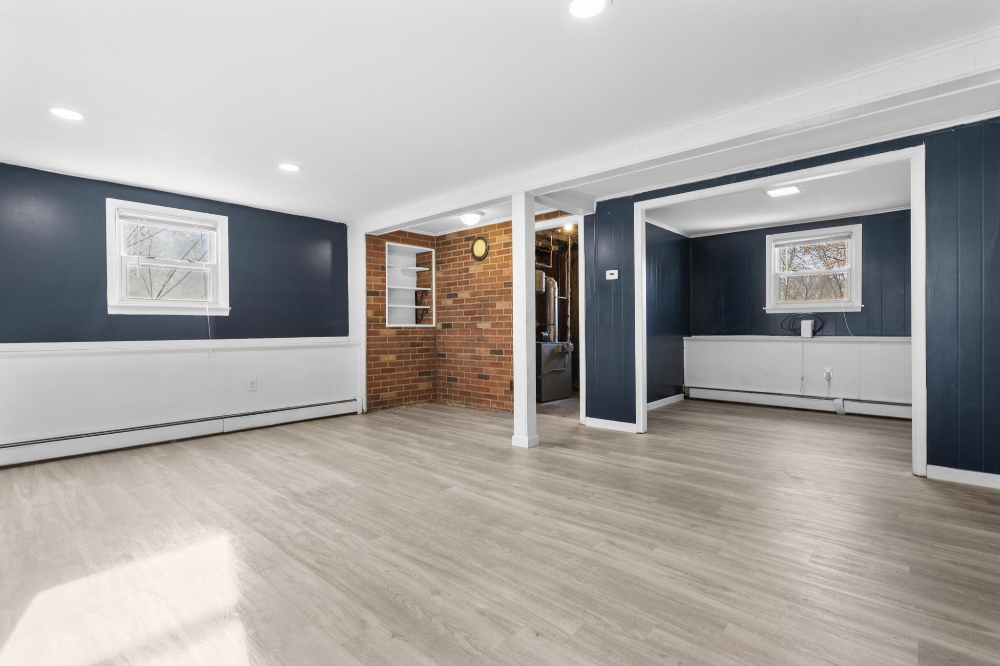 69 Dartmouth Drive East Hartford CT 06108