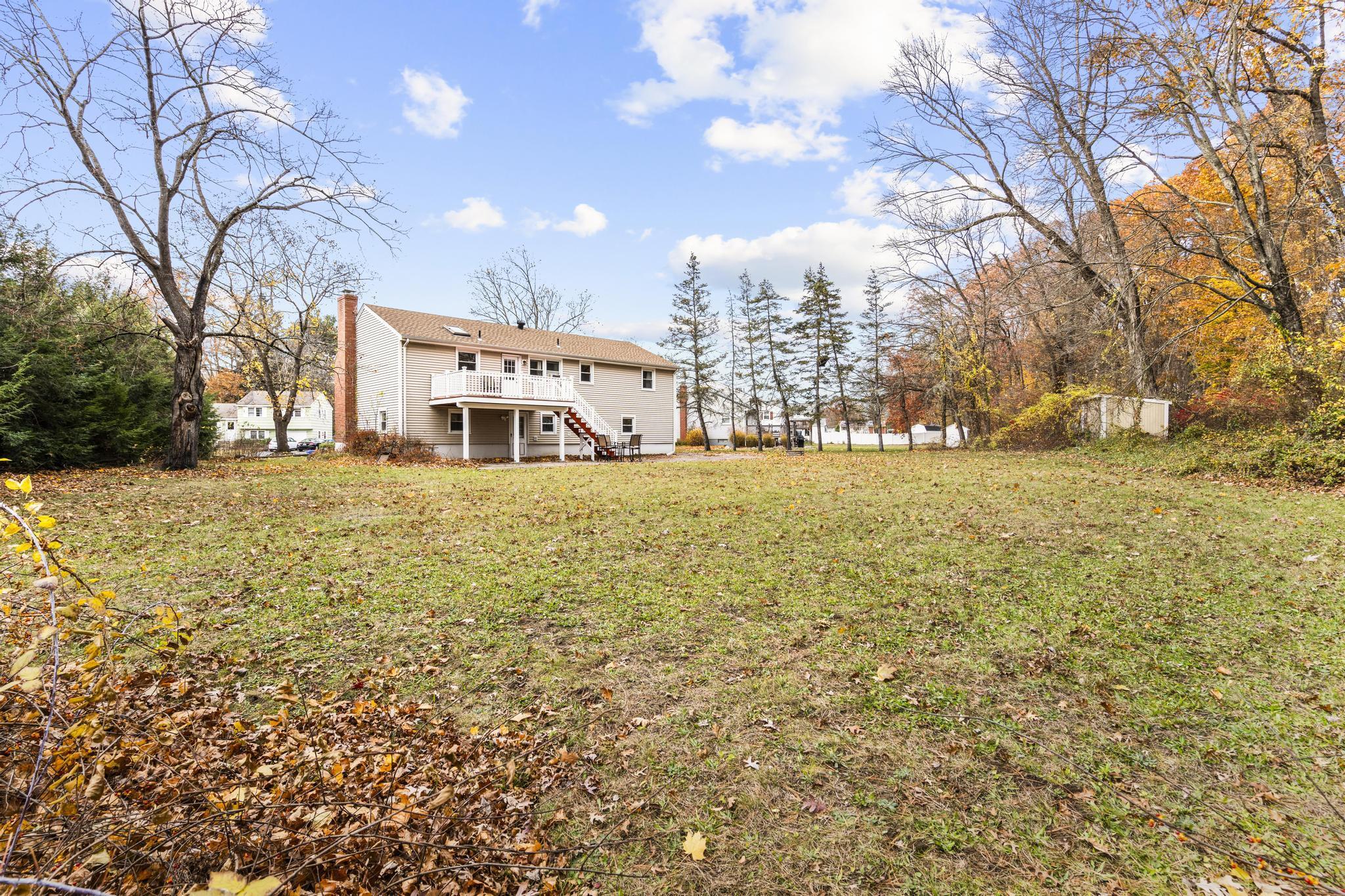 69 Dartmouth Drive East Hartford CT 06108