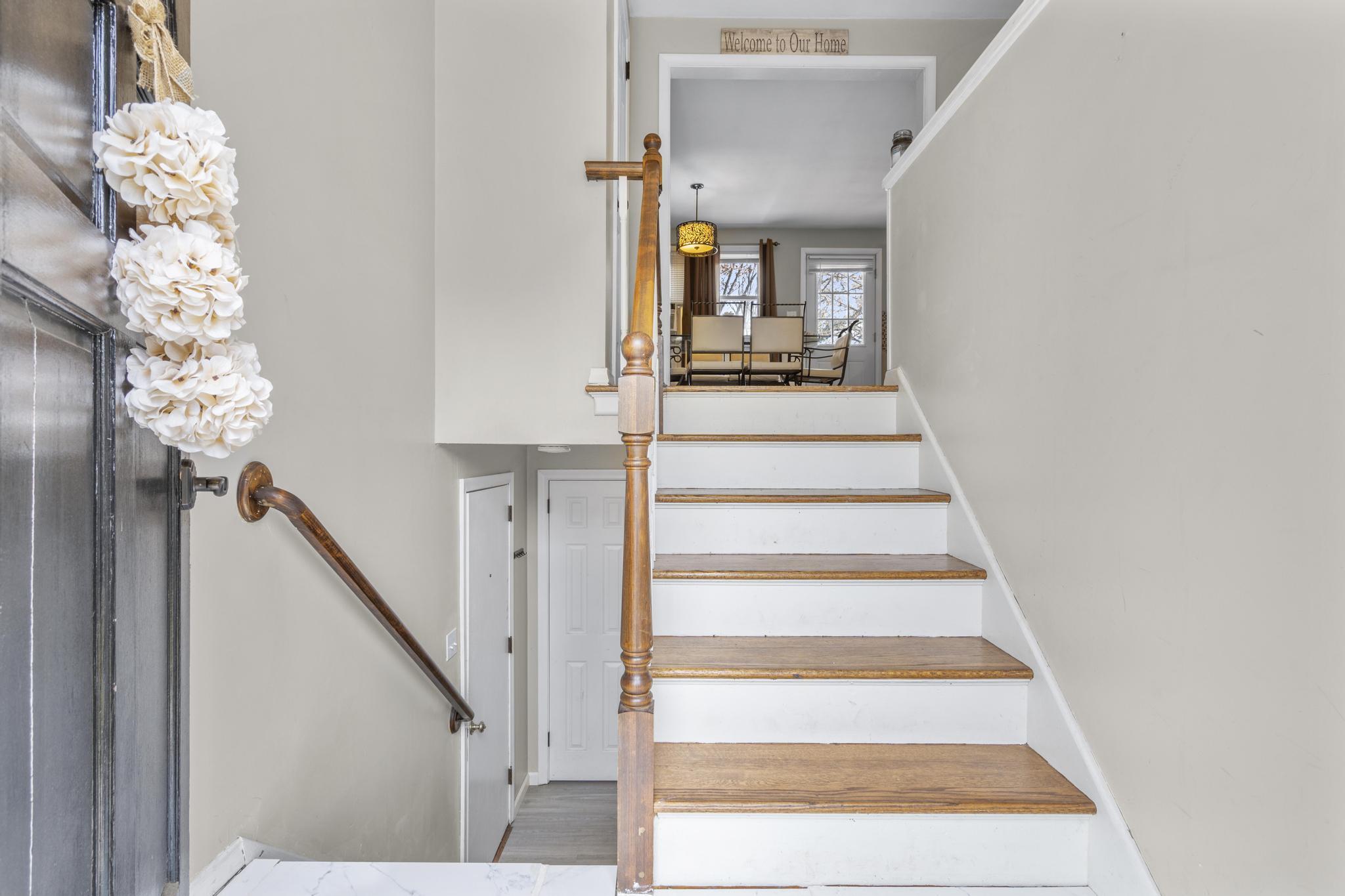 69 Dartmouth Drive East Hartford CT 06108