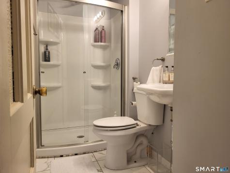 110 Darby Street Bloomfield CT 06002