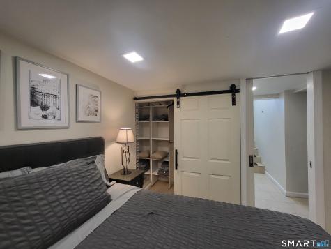 110 Darby Street Bloomfield CT 06002