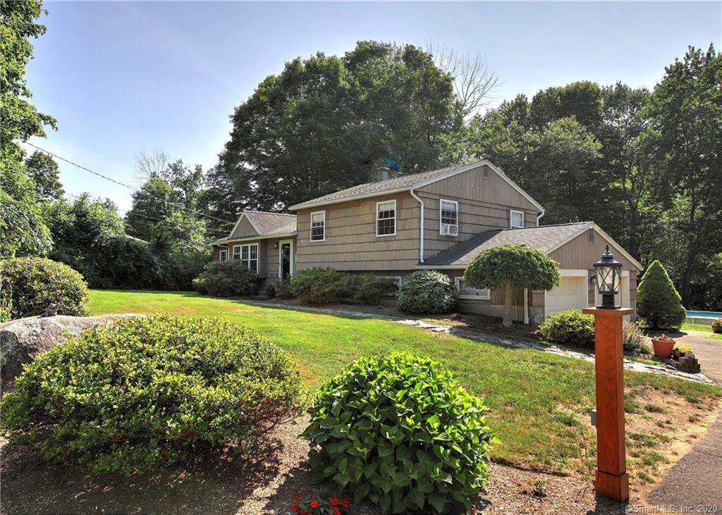 647 Elm Street Monroe CT 06468