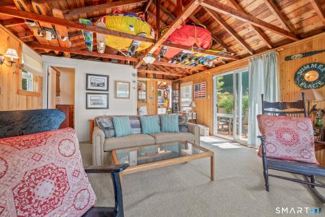 17 Marsh Point Morris CT 06763