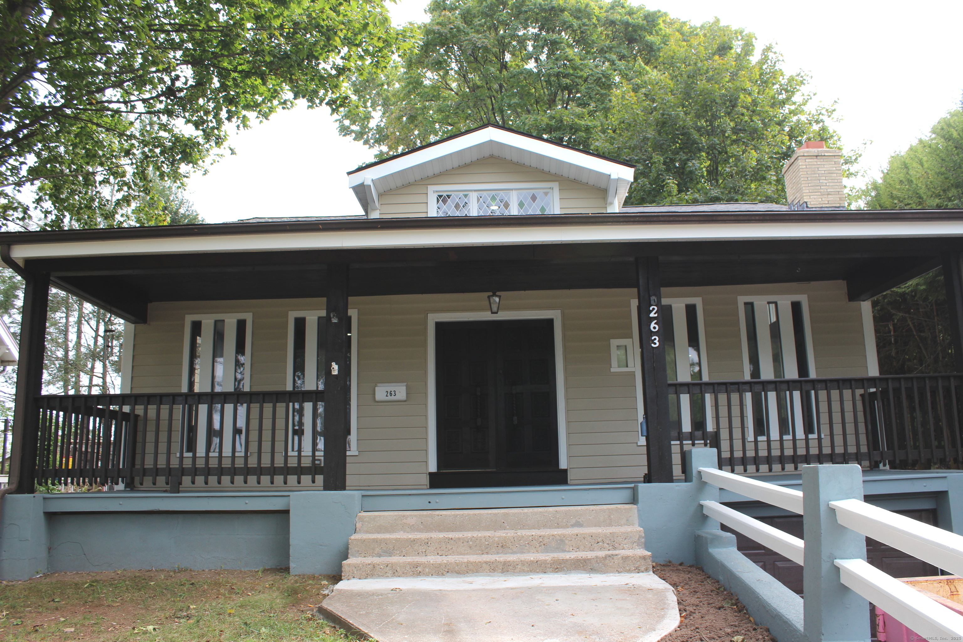 263 Robbins Avenue Newington CT 06111