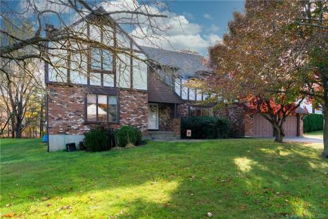 392 Maybrook Road Waterbury CT 06708