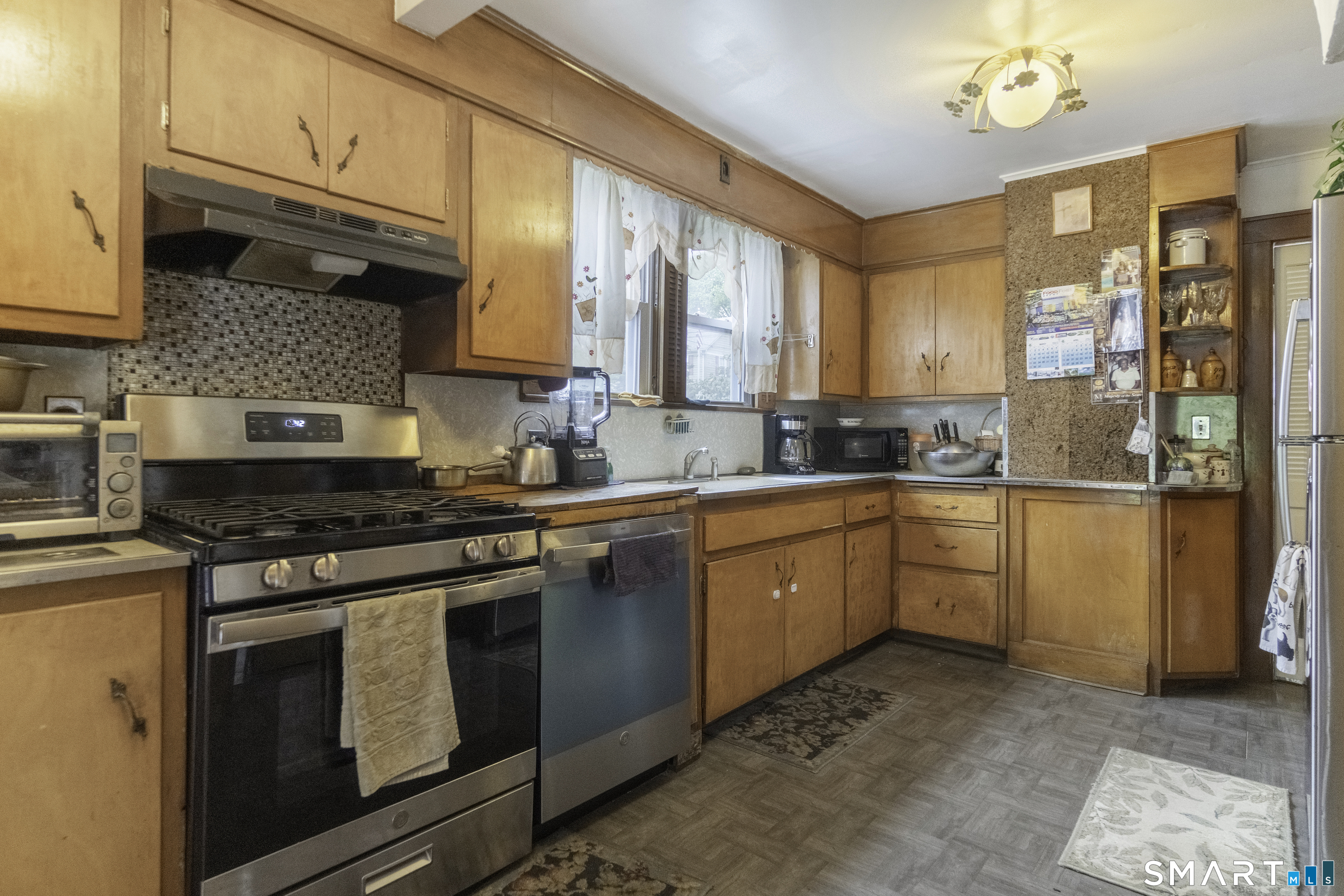 60 Pine Hill Avenue Stamford CT 06906