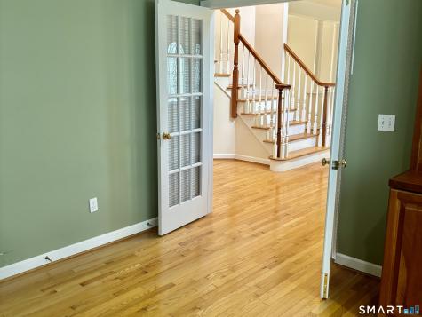 91 Valley View Road Manchester CT 06040