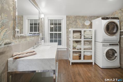 33 Naromake Avenue Norwalk CT 06854