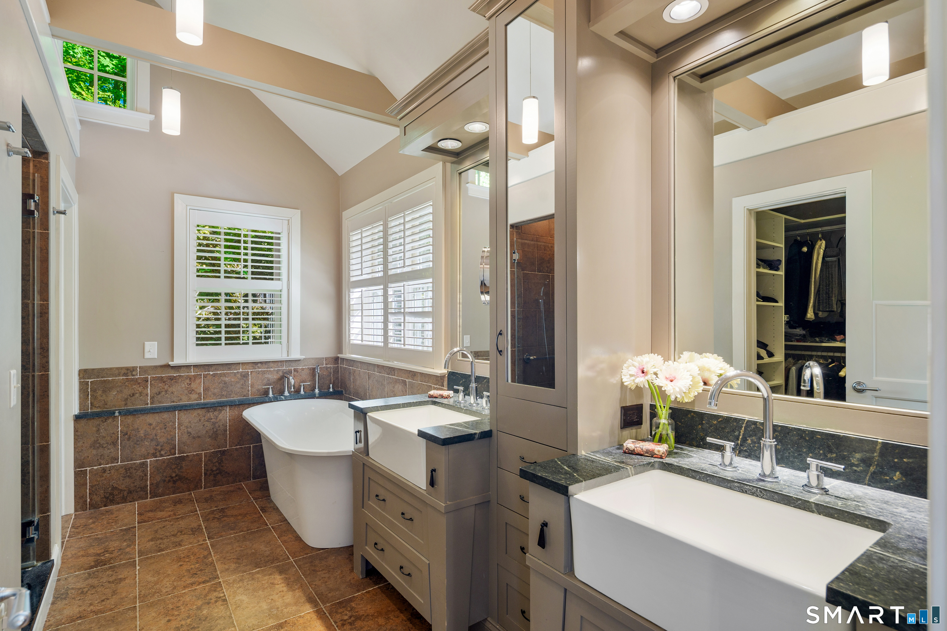 316 Chestnut Hill Road Norwalk CT 06851