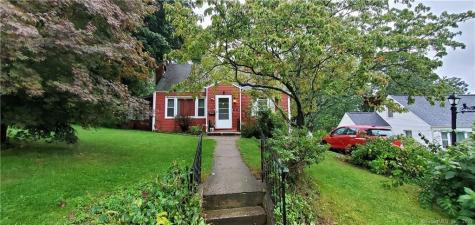 15 Cardinal Lane Waterbury CT 06708