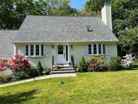 77 Putting Green Lane Prospect CT 06712