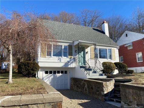 19 Madison Avenue Waterbury CT 06706