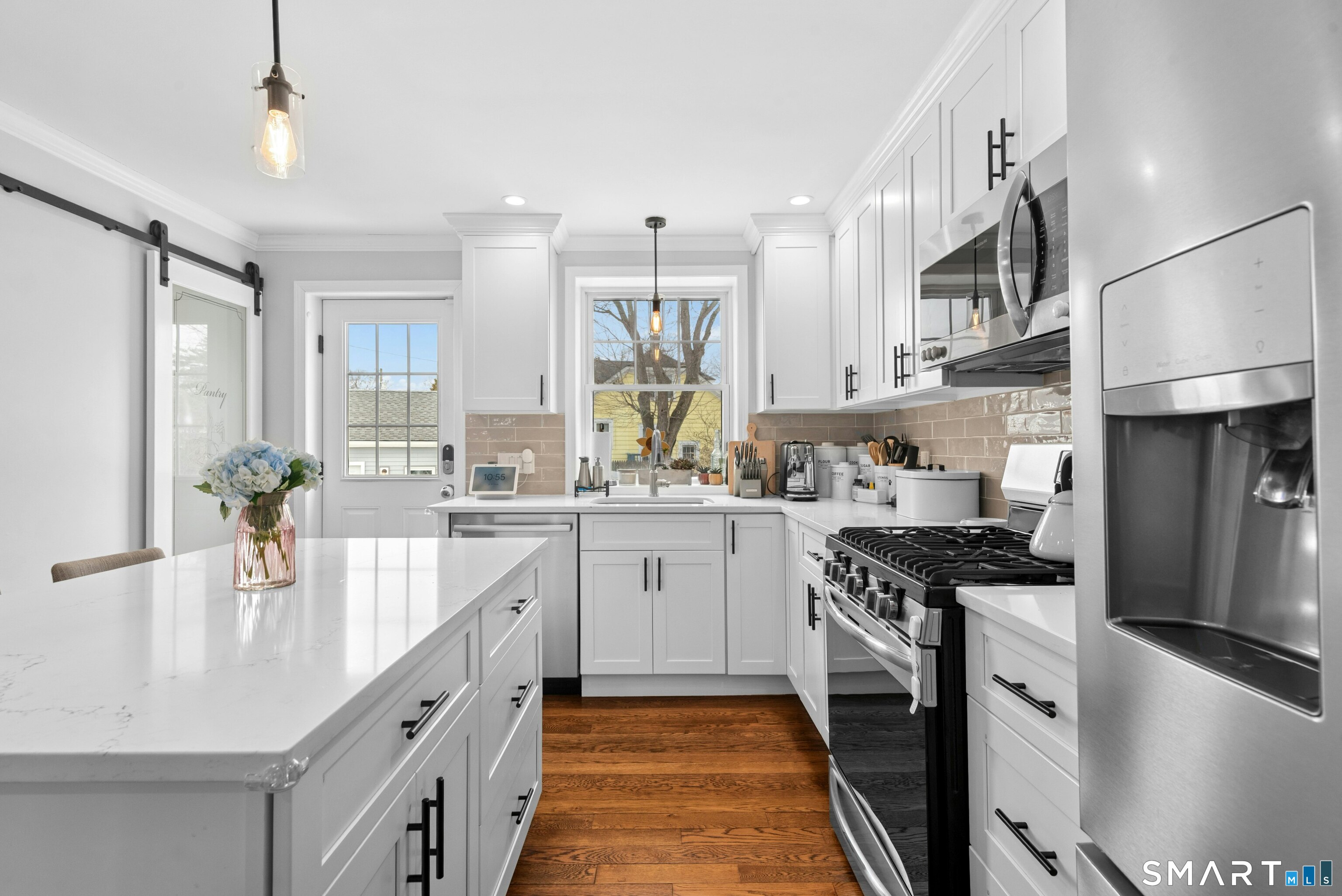 12 Reynolds Drive Fairfield CT 06824