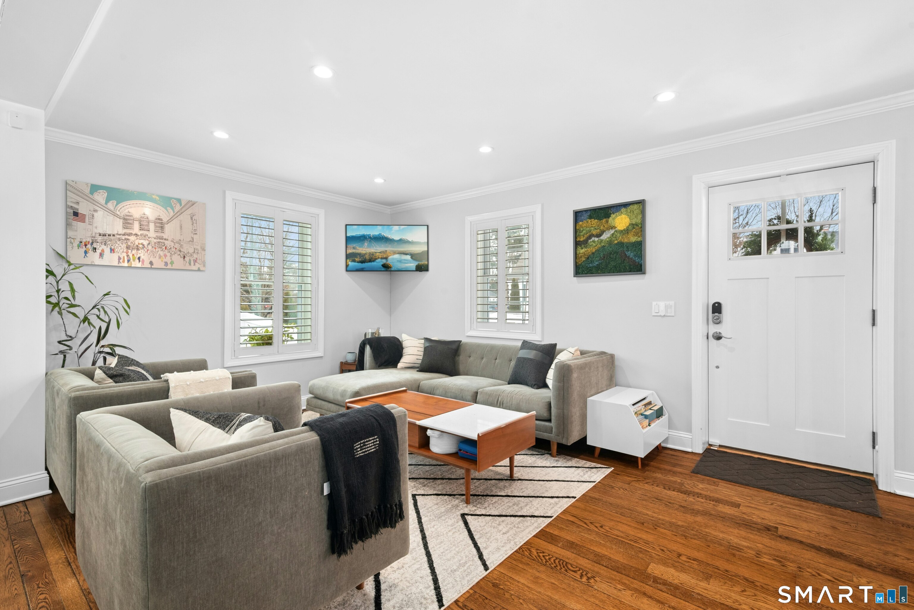 12 Reynolds Drive Fairfield CT 06824