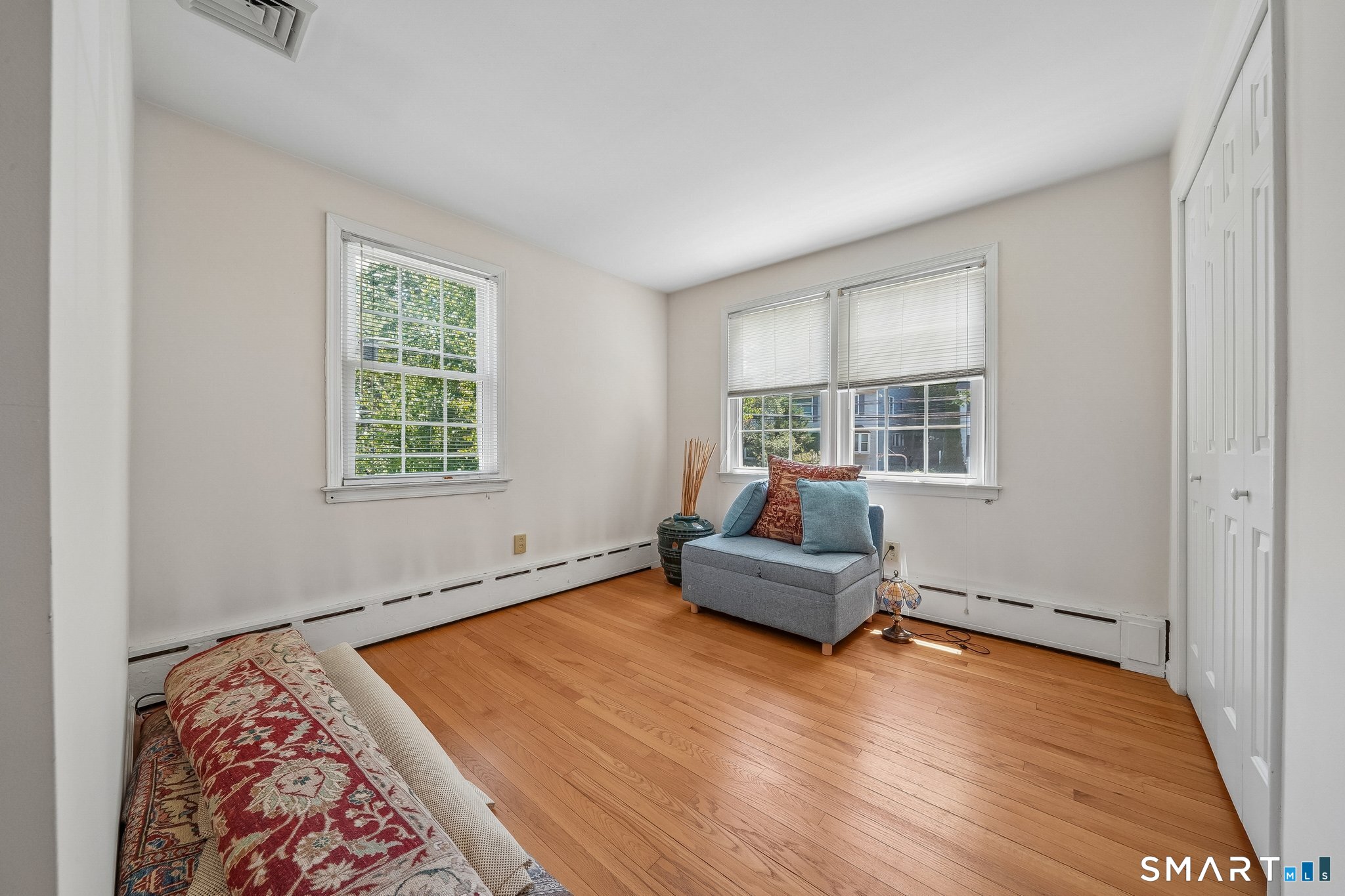 11 Stuart Drive Greenwich CT 06870