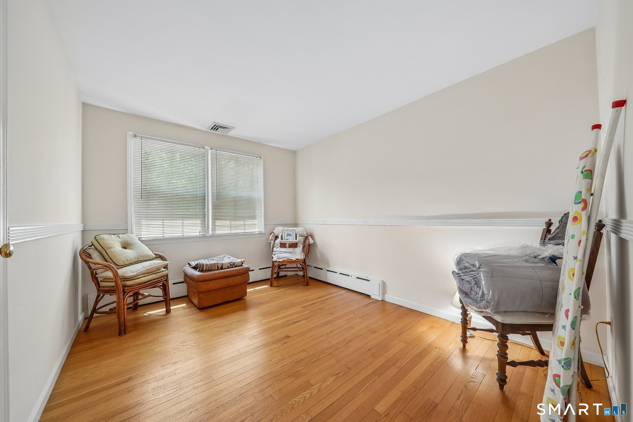 11 Stuart Drive Greenwich CT 06870