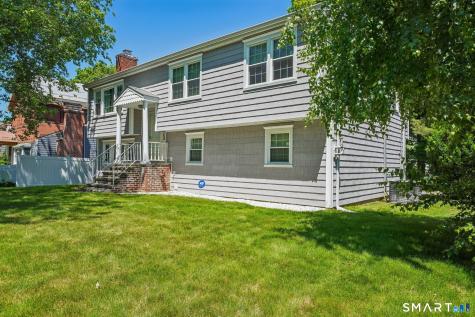 11 Stuart Drive Greenwich CT 06870