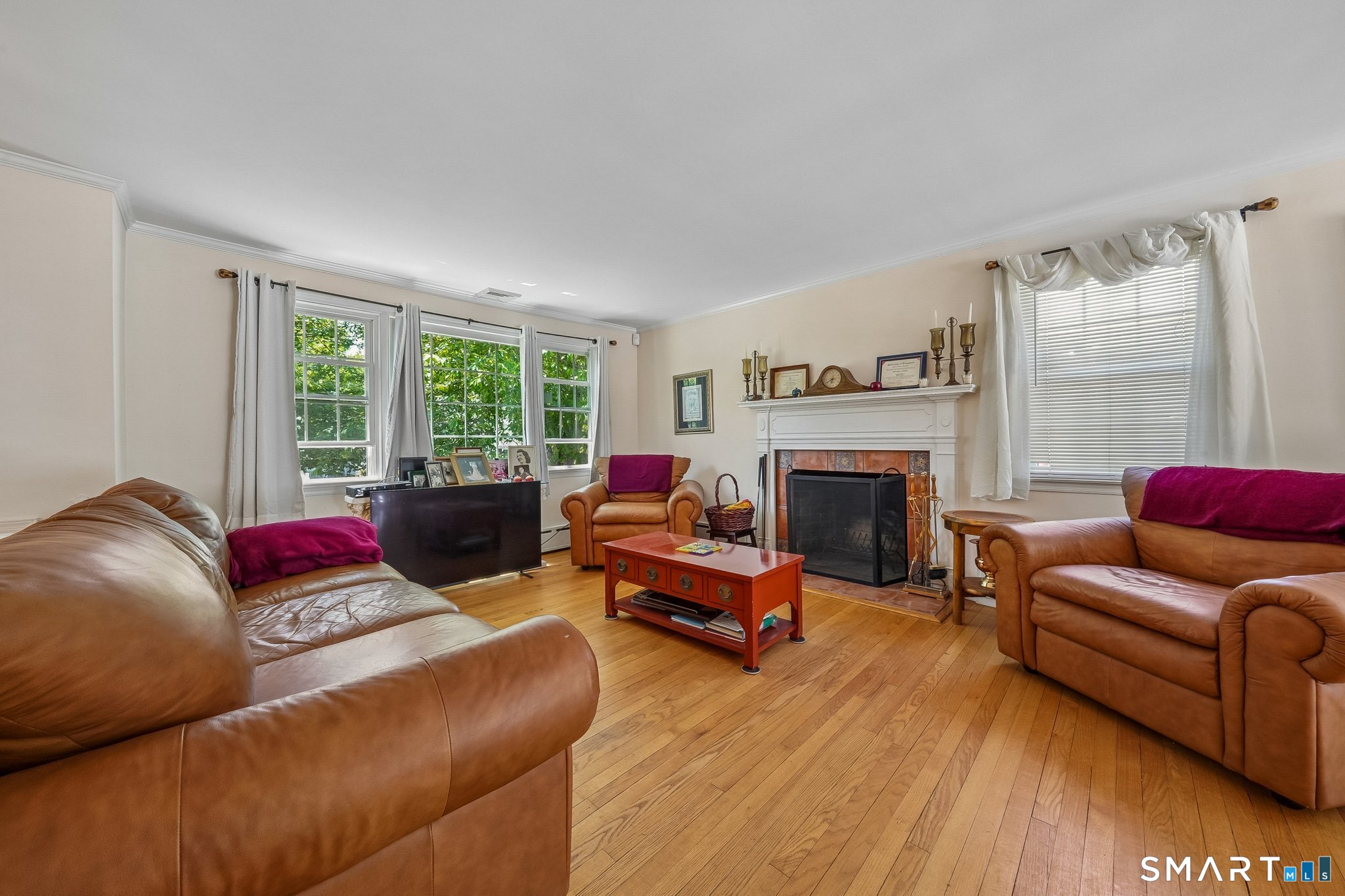11 Stuart Drive Greenwich CT 06870