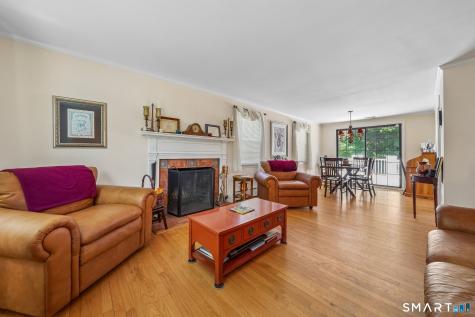 11 Stuart Drive Greenwich CT 06870