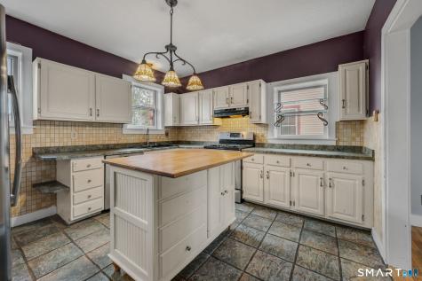 20 Starr Street New London CT 06320