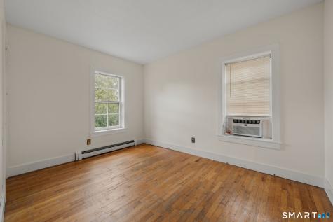 20 Starr Street New London CT 06320