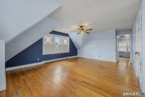 20 Starr Street New London CT 06320