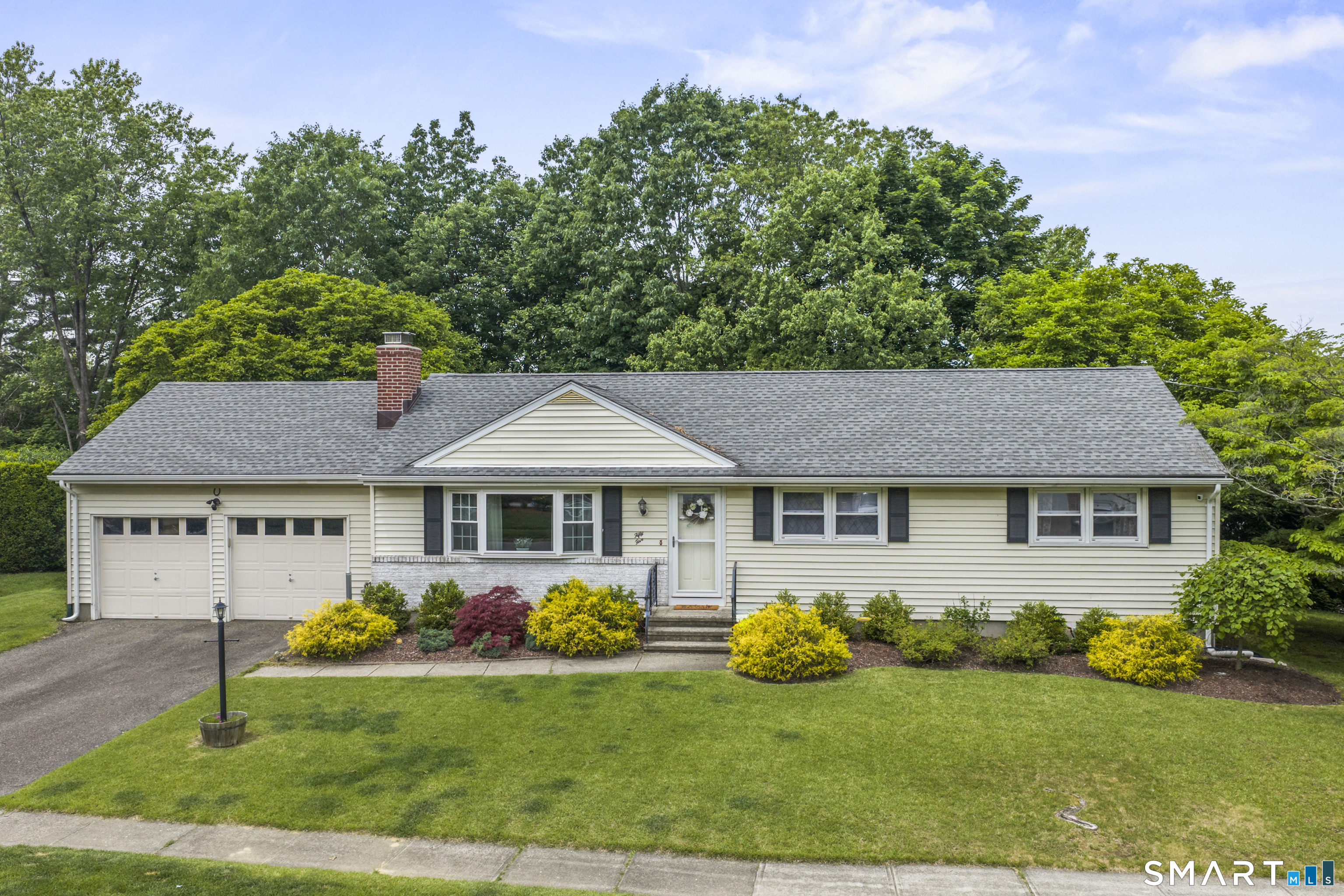 55 Ridgefield Drive Stratford CT 06614