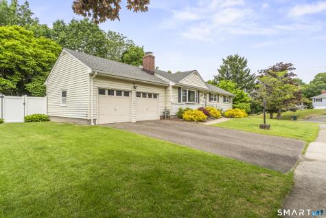55 Ridgefield Drive Stratford CT 06614
