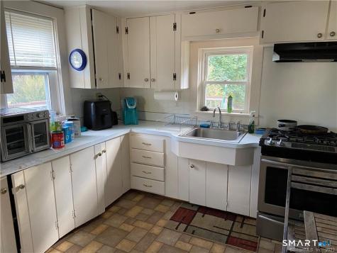 187 Killingly Avenue Putnam CT 06260