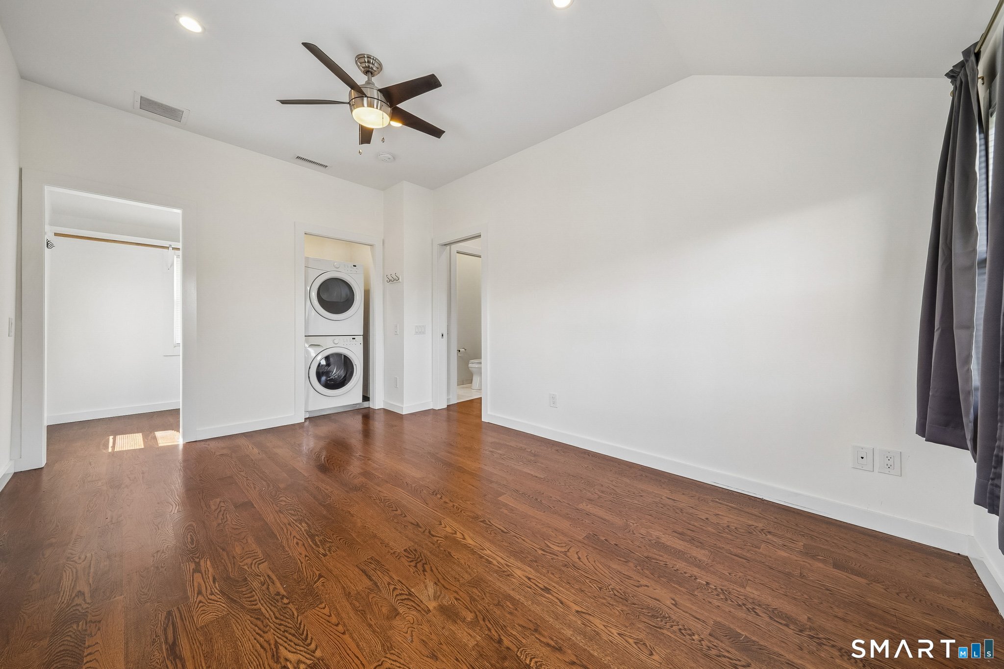 10 Wells Avenue Stamford CT 06902