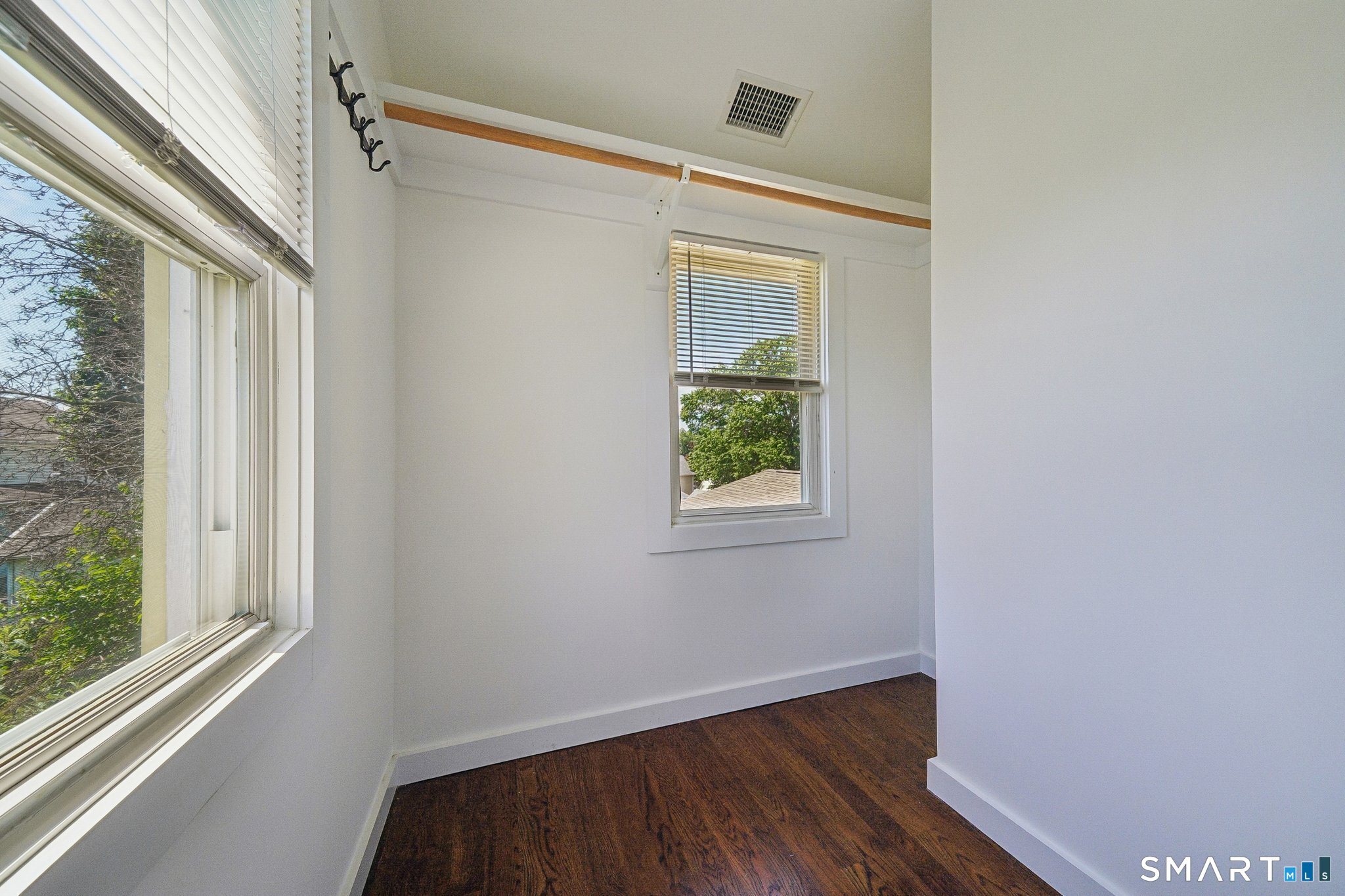 10 Wells Avenue Stamford CT 06902
