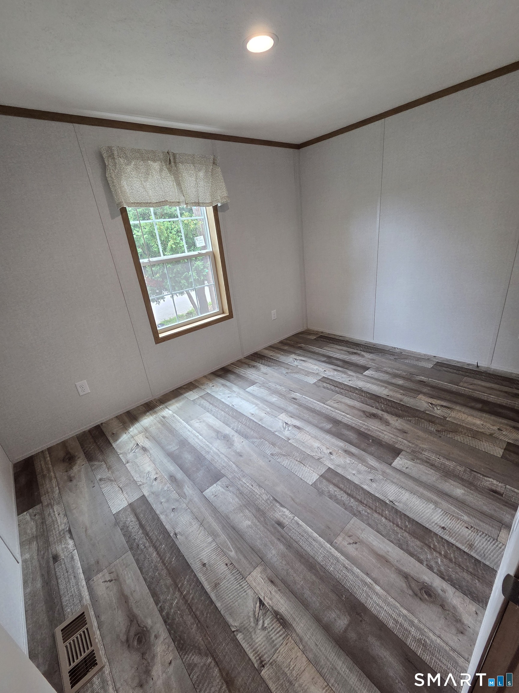 303 Mohegan Park Road Norwich CT 06360