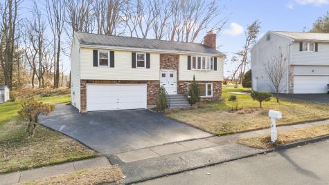 19 Chipper Drive East Hartford CT 06108