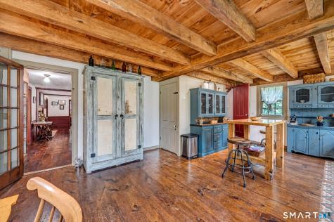 25 Old Turnpike Road Mansfield CT 06268