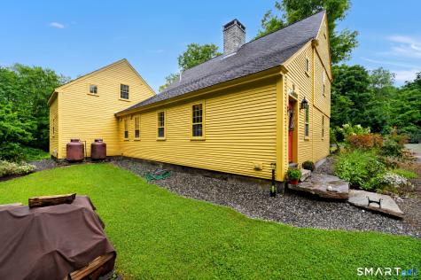 25 Old Turnpike Road Mansfield CT 06268