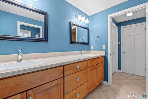 23 Lawton Drive Simsbury CT 06070