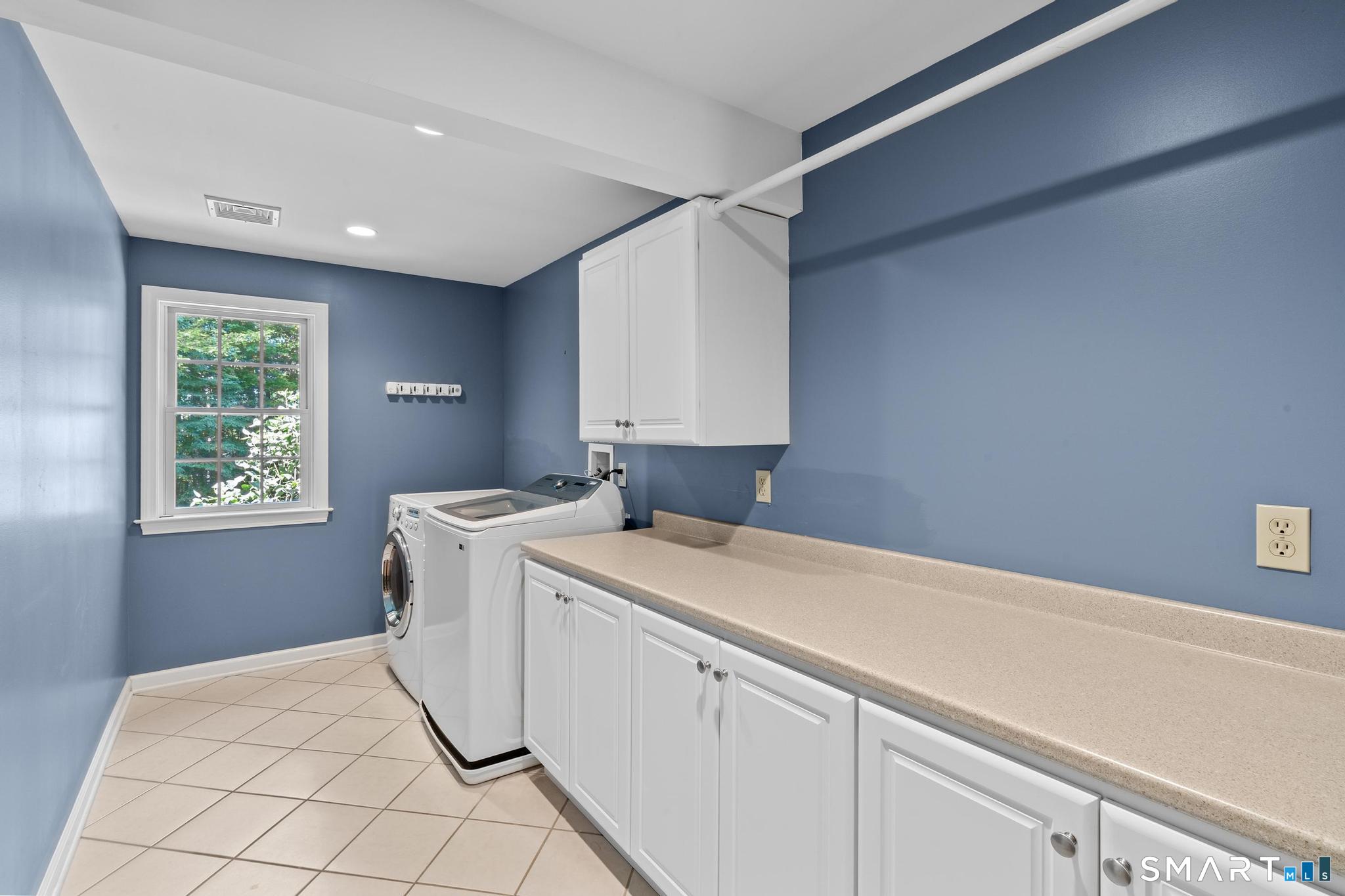 23 Lawton Drive Simsbury CT 06070