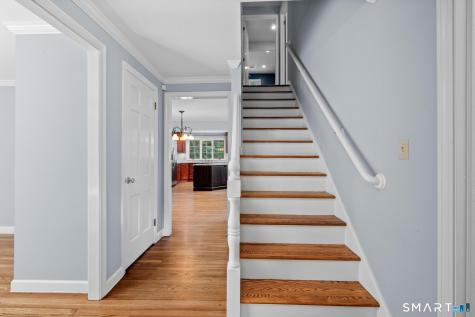 23 Lawton Drive Simsbury CT 06070