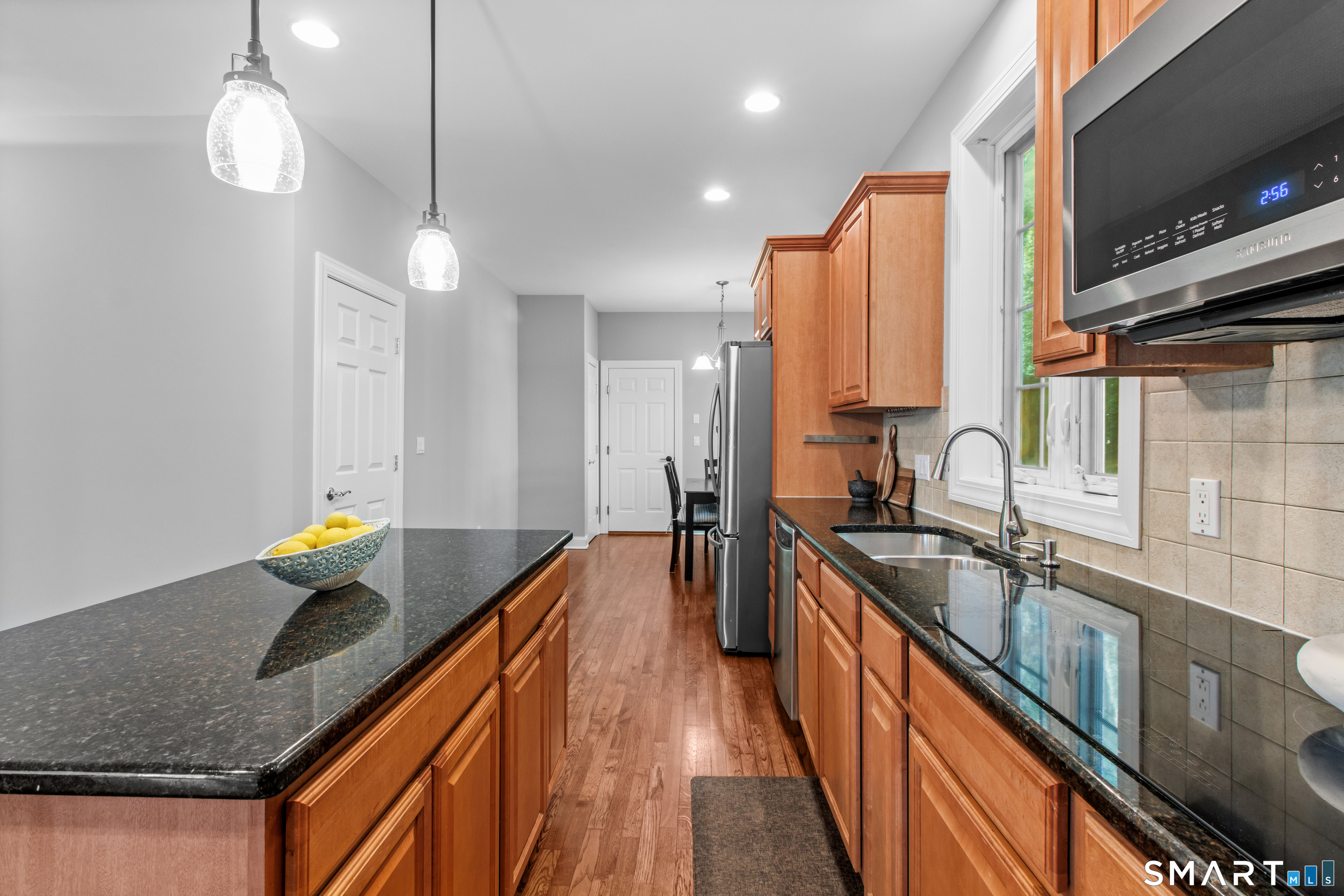 2 Rustic Oak Farmington CT 06085
