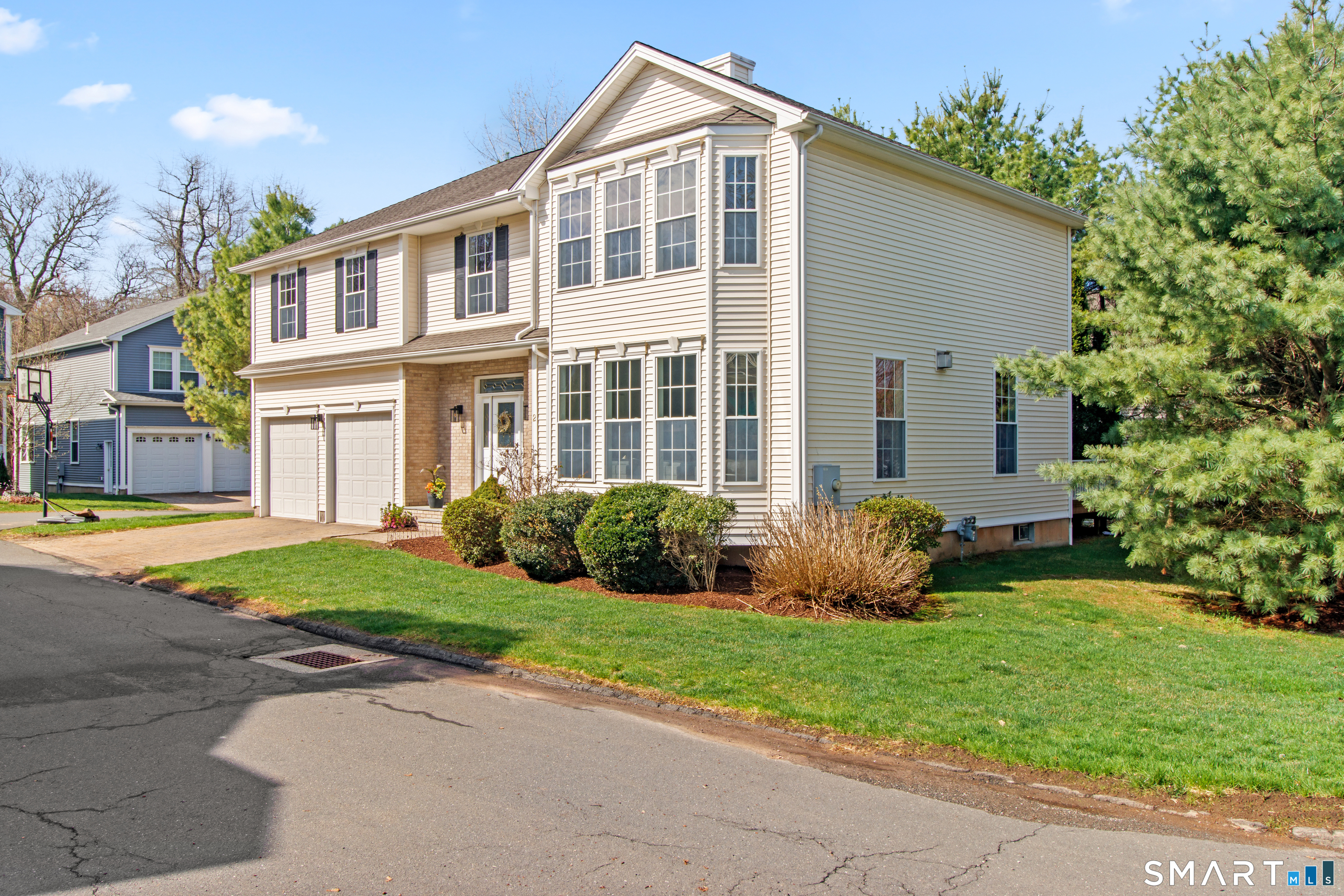 2 Rustic Oak Farmington CT 06085