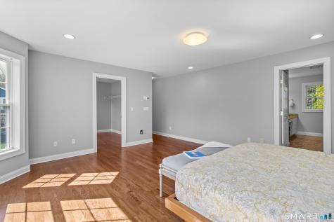 2 Rustic Oak Farmington CT 06085