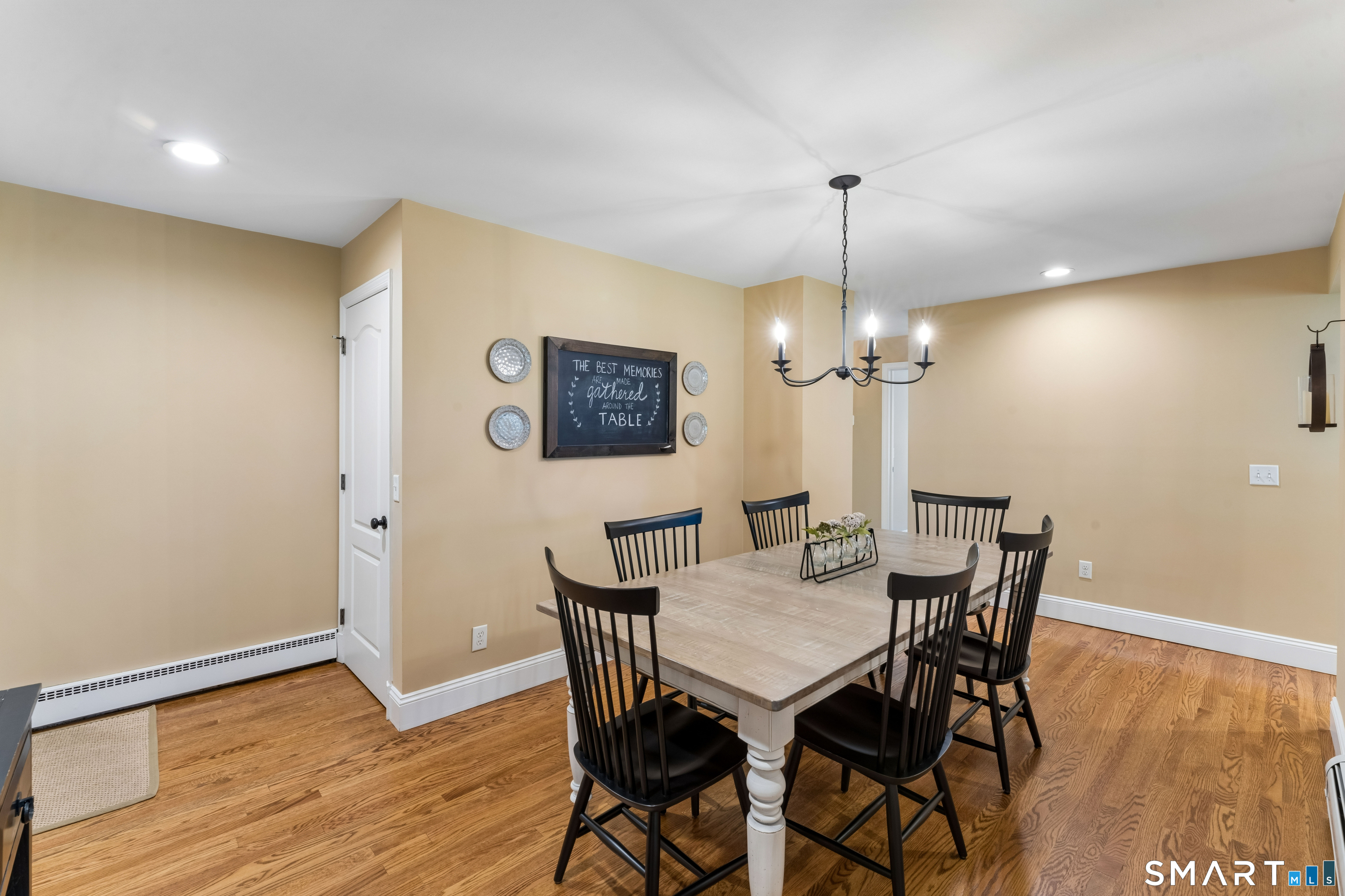 14 Redwood Drive Bethel CT 06801