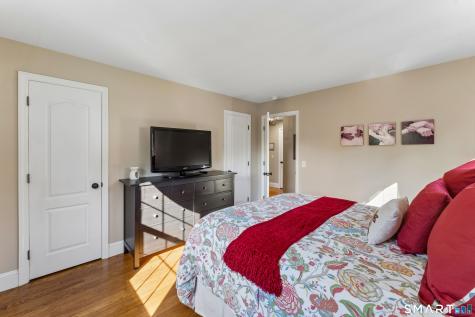14 Redwood Drive Bethel CT 06801