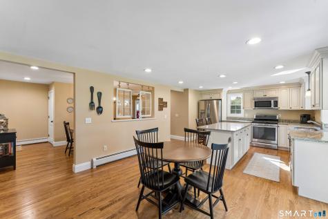 14 Redwood Drive Bethel CT 06801